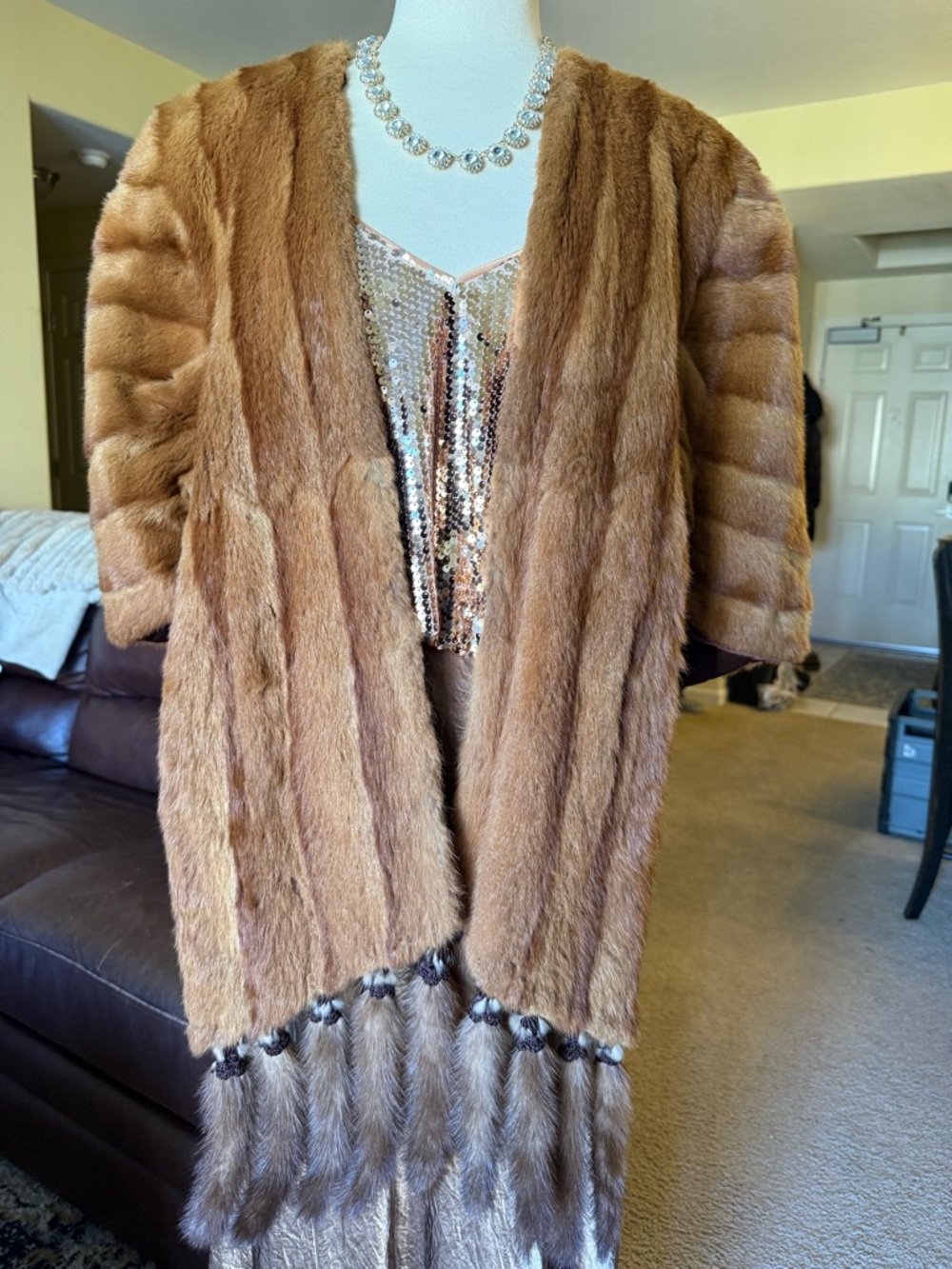 Tarlow’s Fine Furs San Jose Vintage Women's Brown Fur Cape